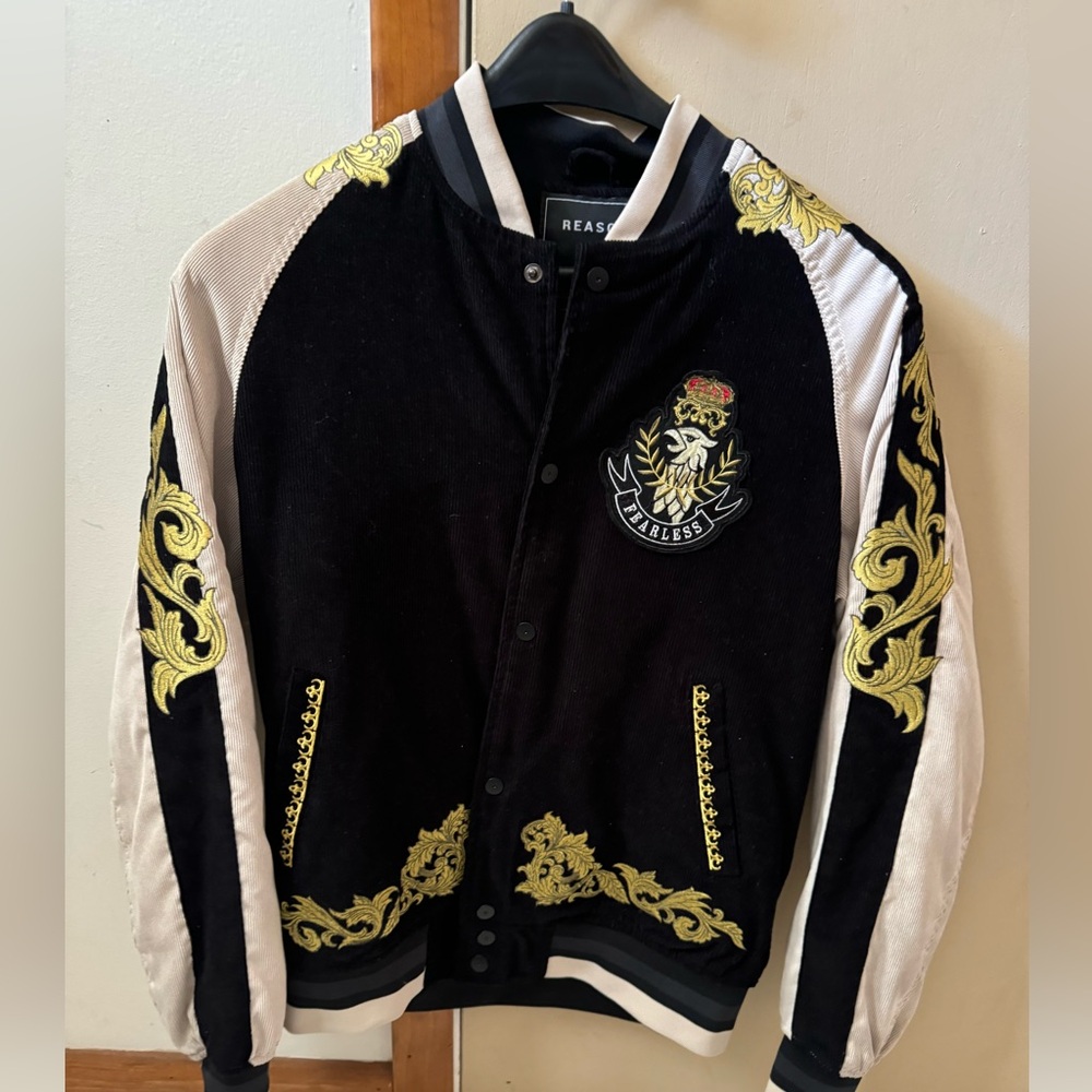 corduroy jacket. Brand-name Reason. Size small.